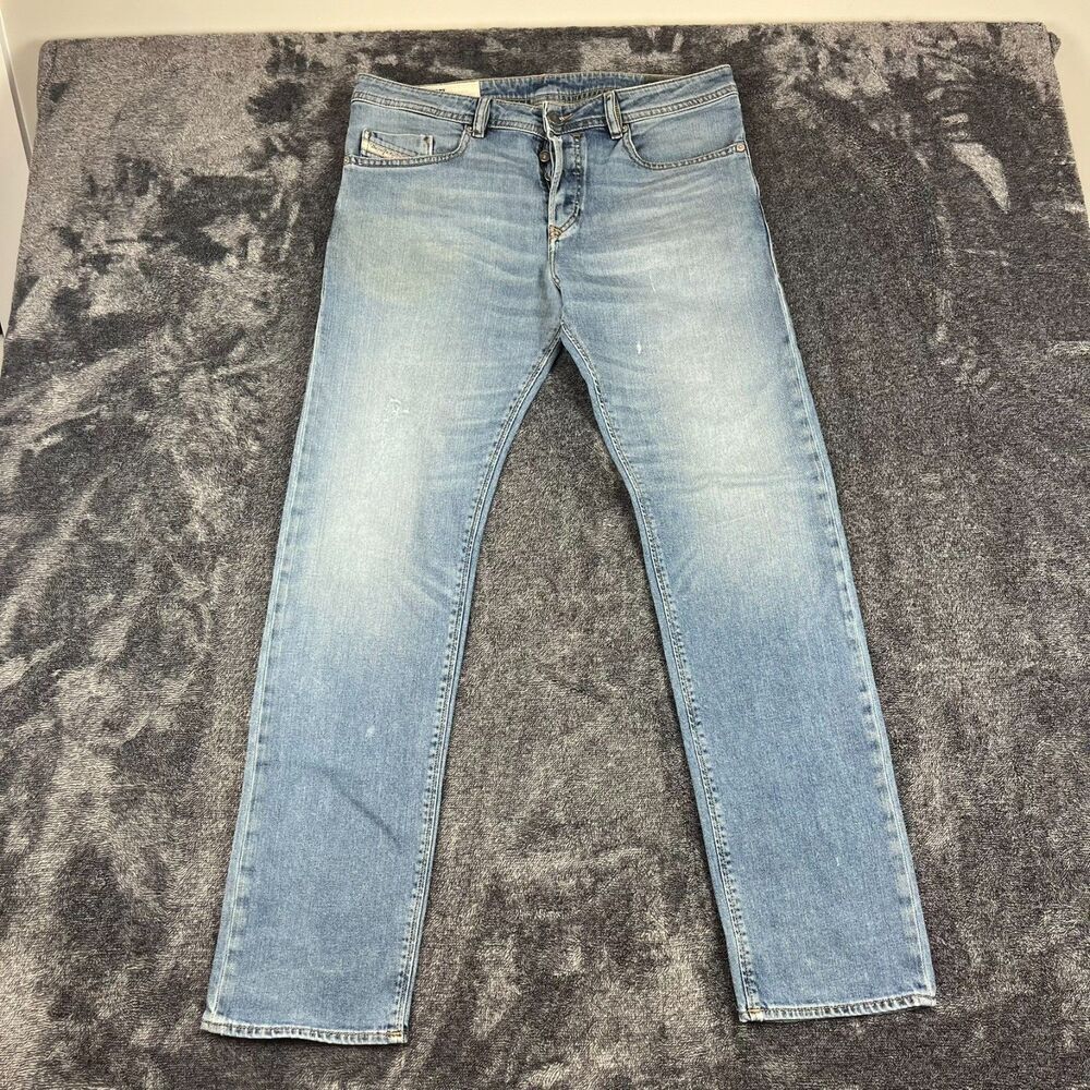 Diesel Buster Blue Denim Jeans Tapered Button Fly Men's 33X32 (35X31) Whisker